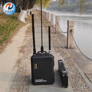 Portable Bomb Signal Jammer 100m Jamming Distance Dengan Daya Output Rendah 120w